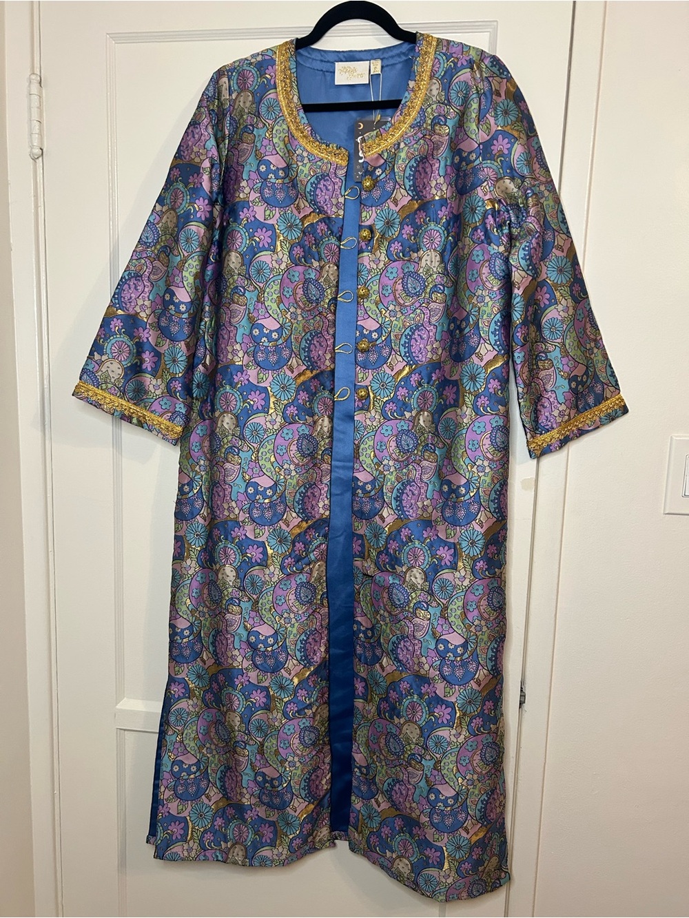 NWT - RARE The Hippie Shake Queen of Peace Psychedelic Brocade Coat US 6-8 - Picture 3 of 9
